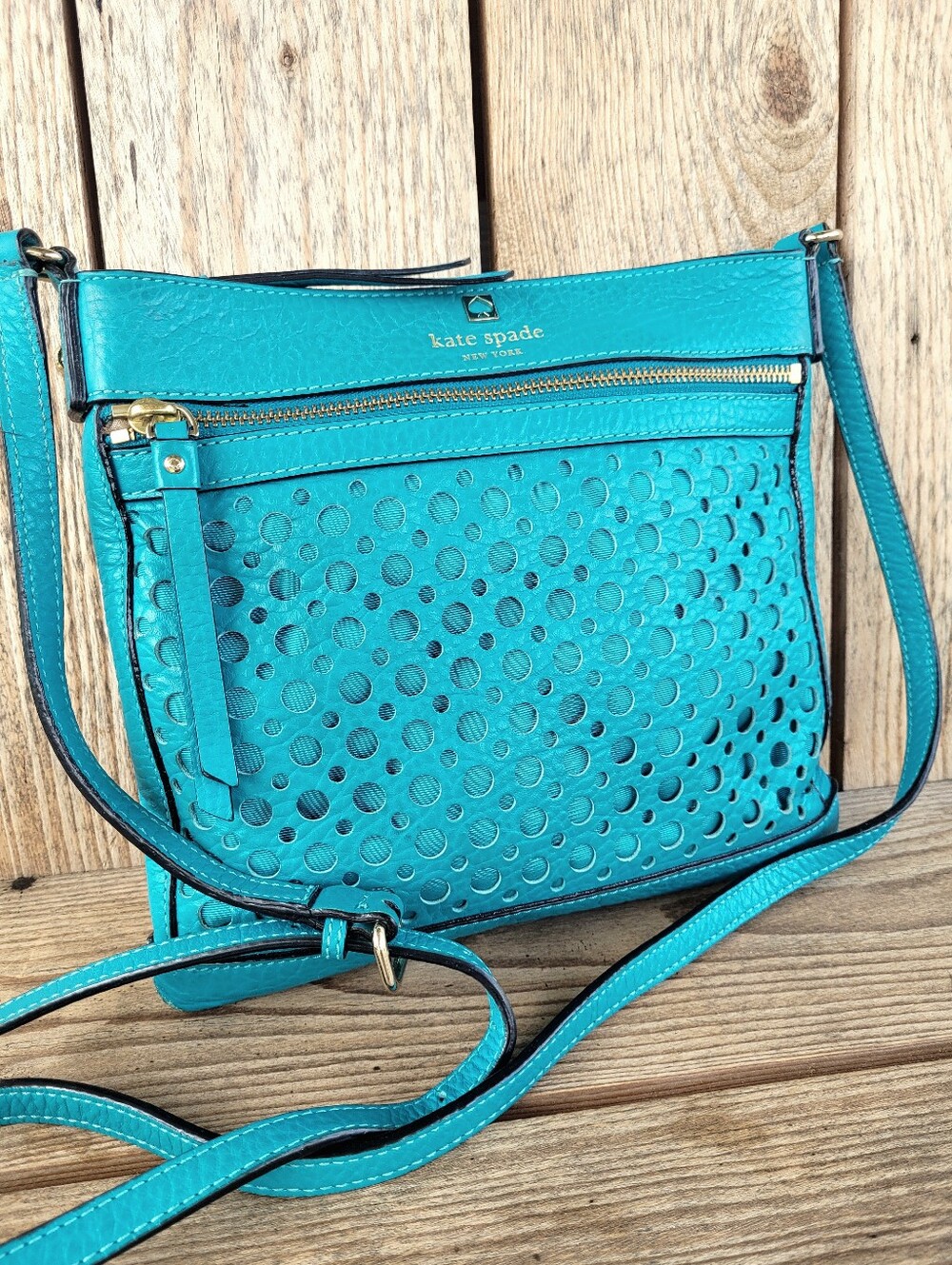 *Rare* Kate Spade Vibrant Aqua Perri Lane Bubbles Leather Crossbody Handbag